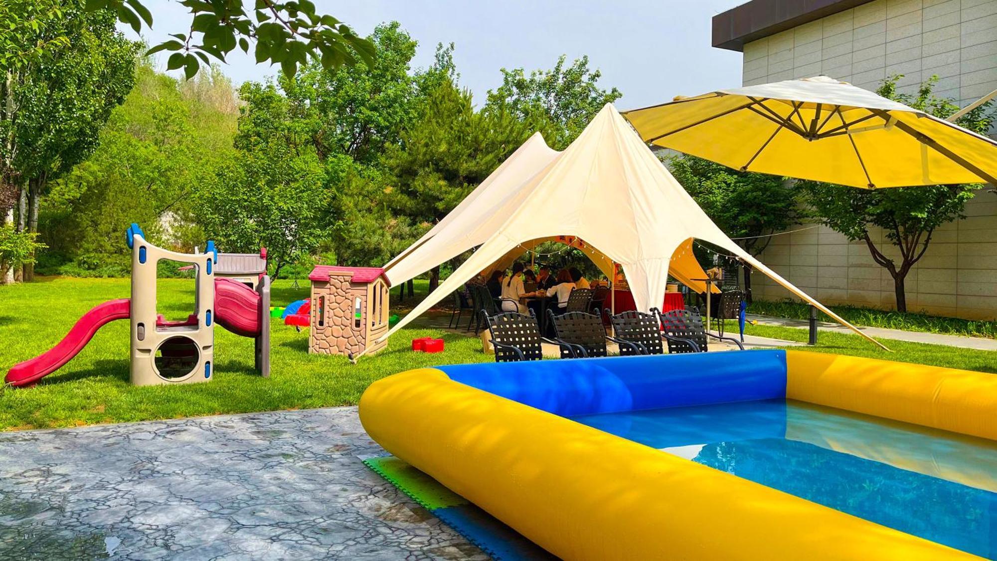 Holiday Inn Beijing Shijingshan Parkview By Ihg Esterno foto